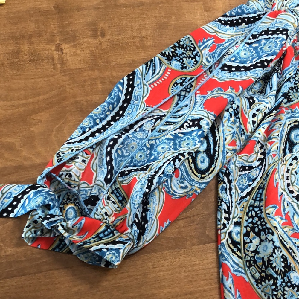 Tyche Off-Shoulder Blouse - Picture 4 of 12